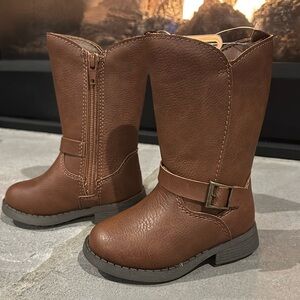 Oshkosh Lumi Cowgirl riding fashion boots,round toe,zipper,buckle accent,1” heel
